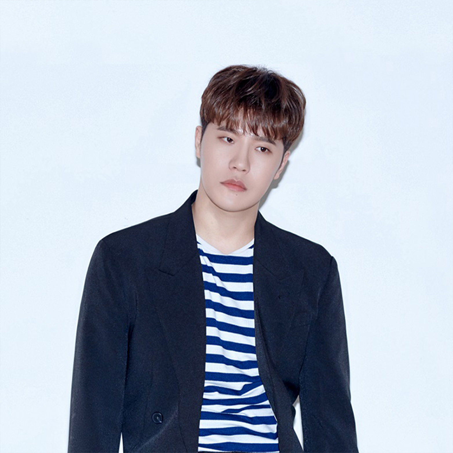 LEE HYUN