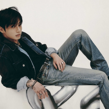 JUNG-KOOK 01